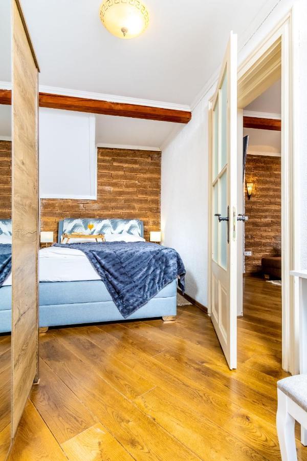 Zollus House Tvrda Apartment Osijek Luaran gambar