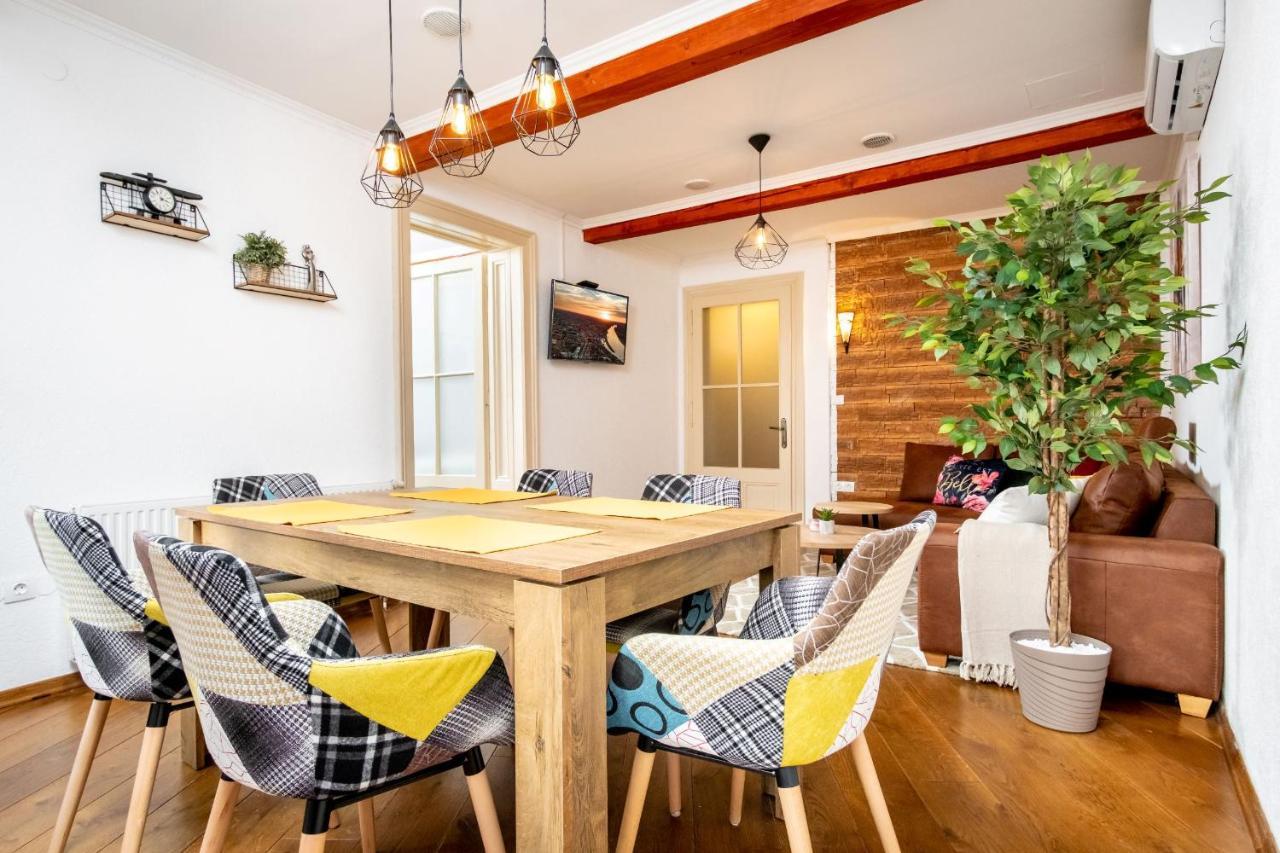 Zollus House Tvrda Apartment Osijek Luaran gambar