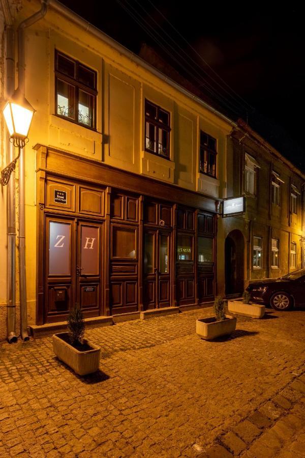 Zollus House Tvrda Apartment Osijek Luaran gambar